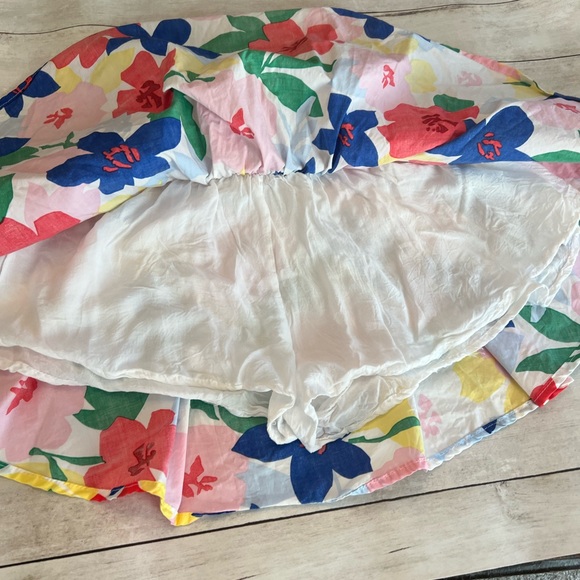 KARLIE FLORAL SMOCKED SKORT - Picture 3 of 5